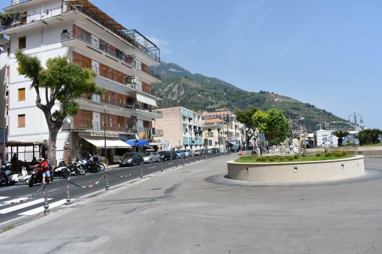 La Casa Di Zeffiro Apartamento Maiori Exterior foto